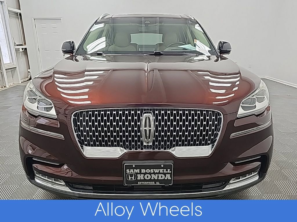 Used 2020 Lincoln Aviator Reserve w/ Equipment Group 202A image 4