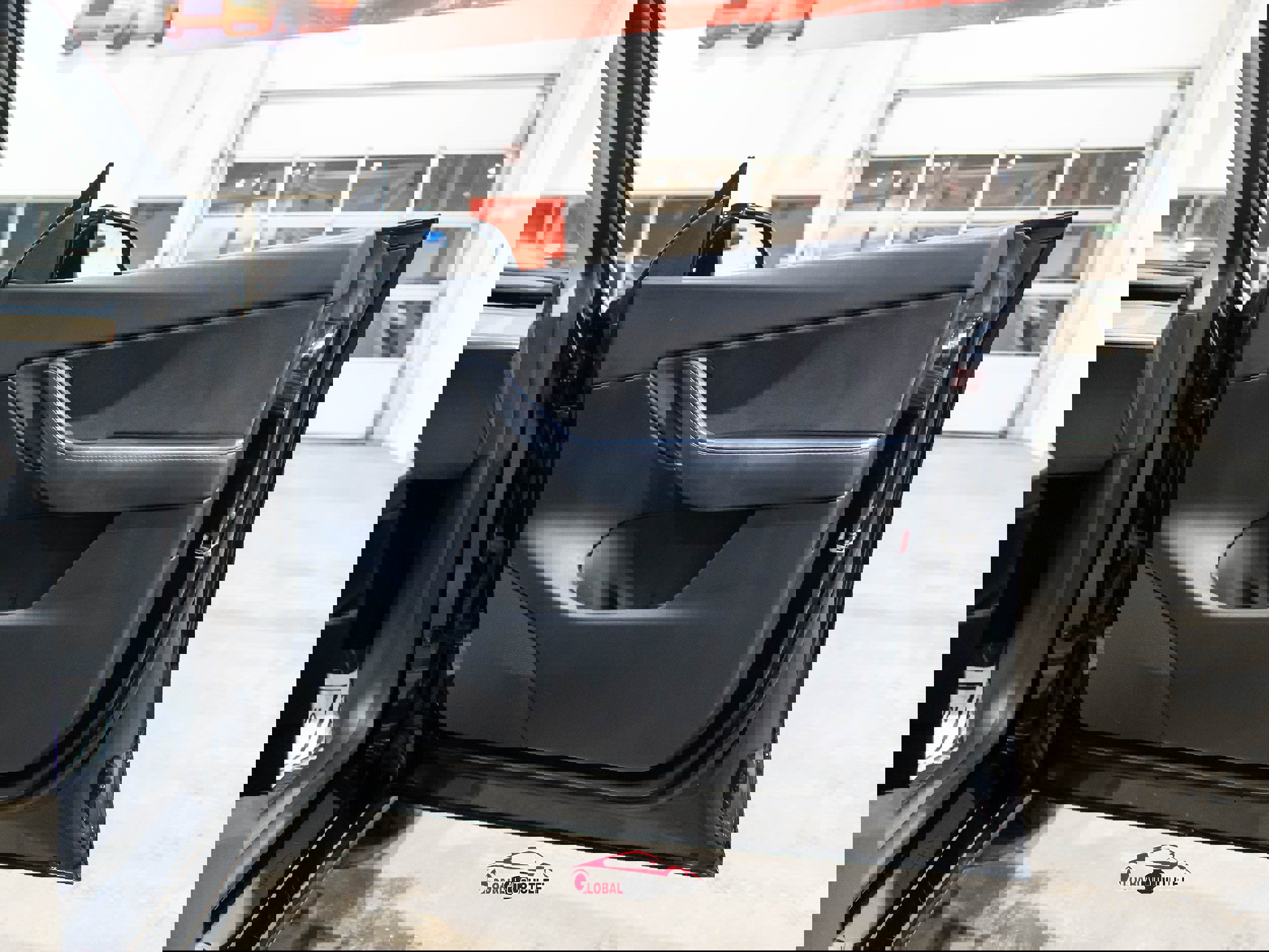 Used 2021 Tesla Model Y Performance image 37