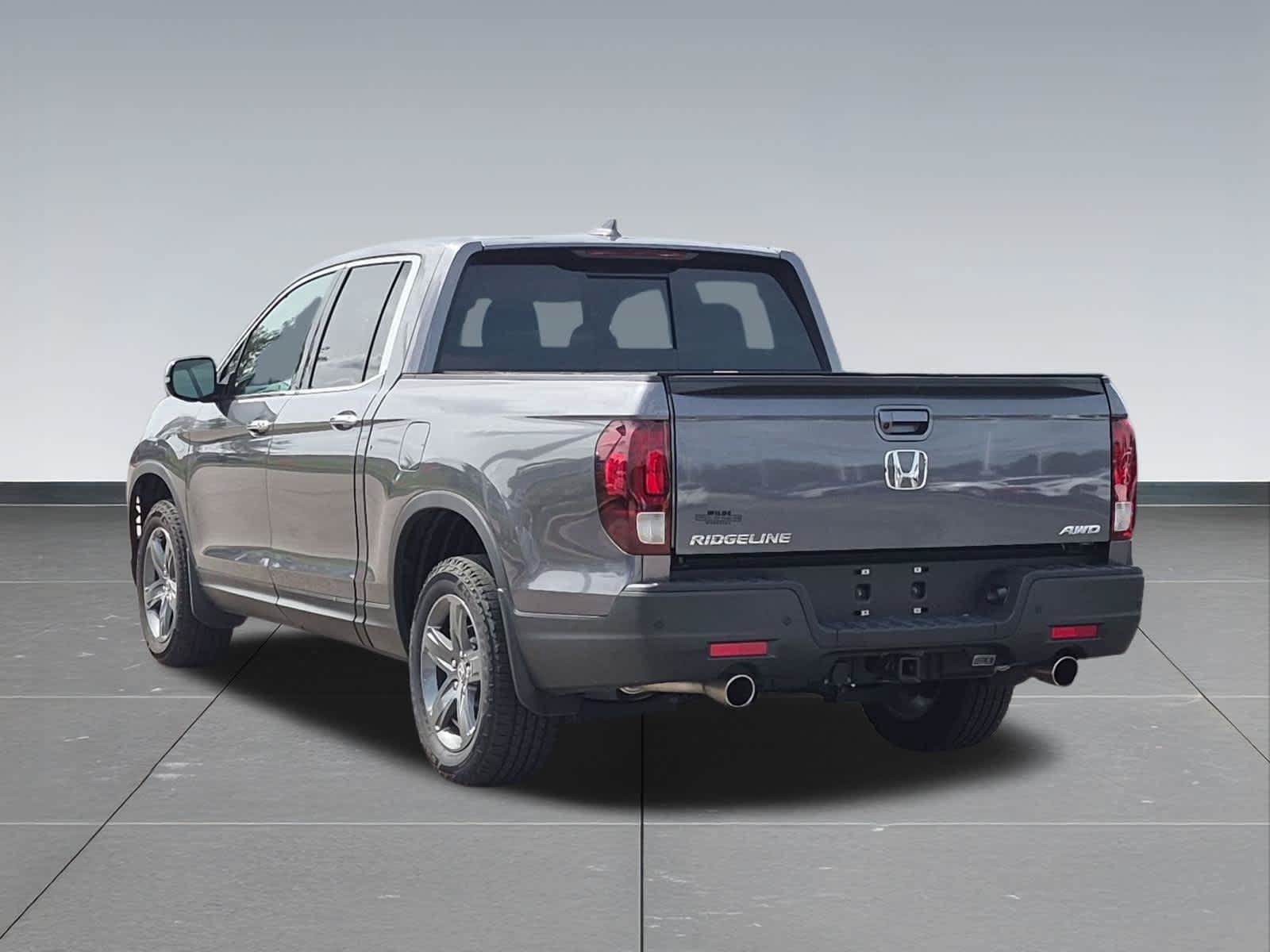 Used 2023 Honda Ridgeline RTL-E image 4