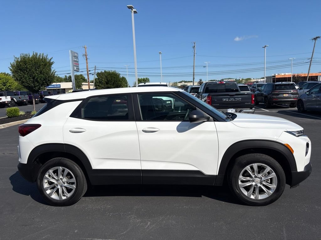 Used 2023 Chevrolet TrailBlazer LS AWD/4WD image 6