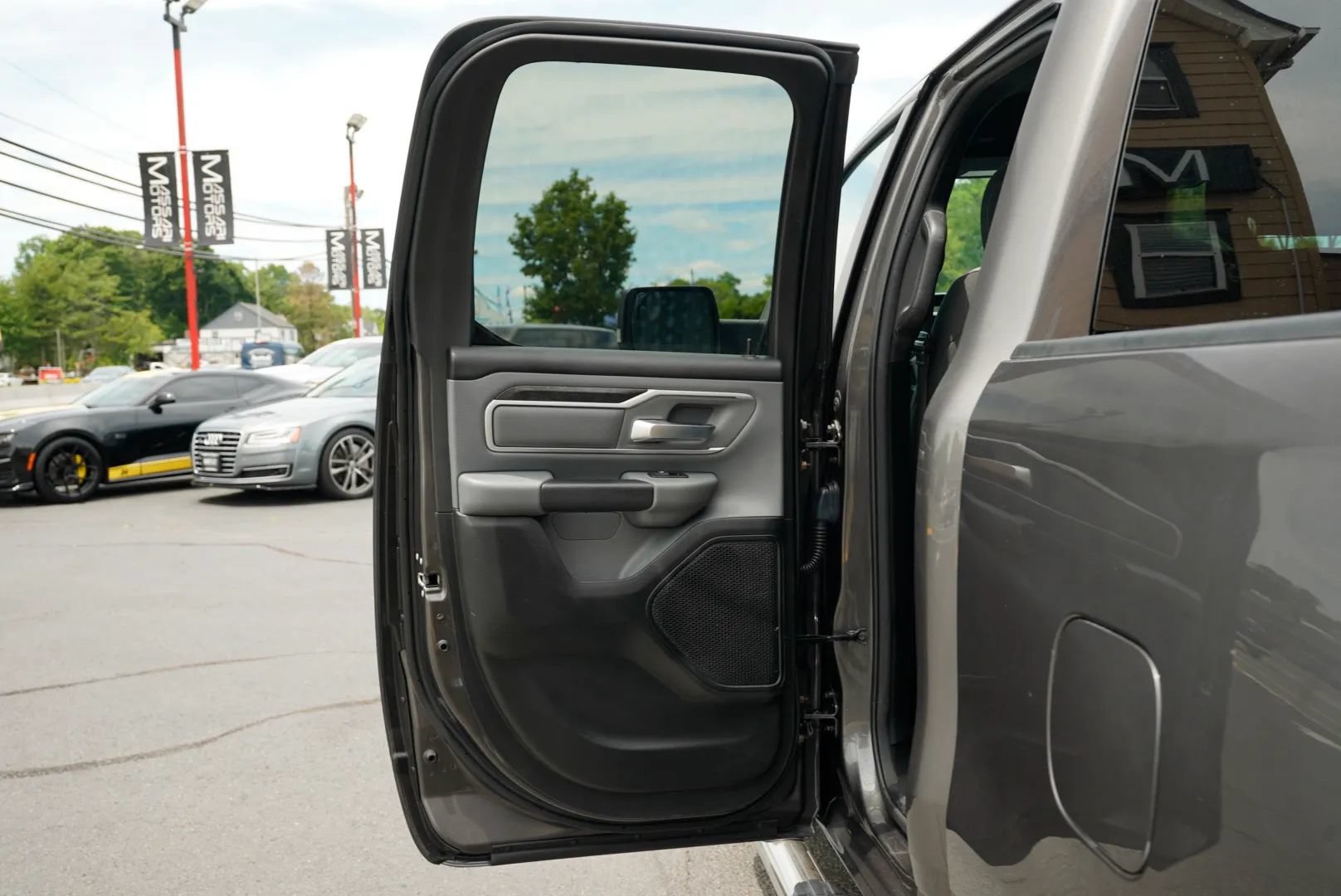Used 2021 RAM 1500 Big Horn AWD/4WD image 26
