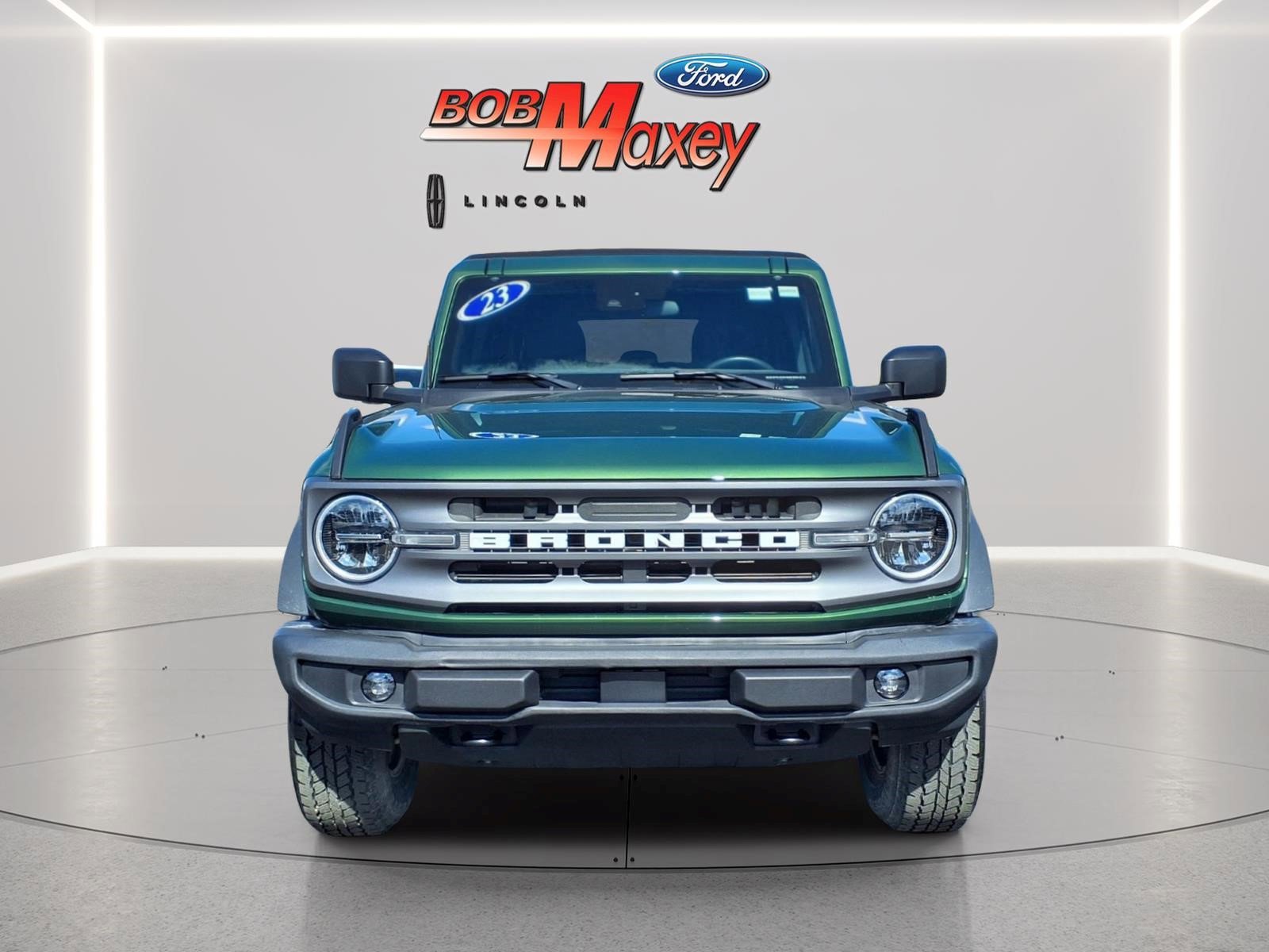Used 2023 Ford Bronco Big Bend AWD/4WD image 2