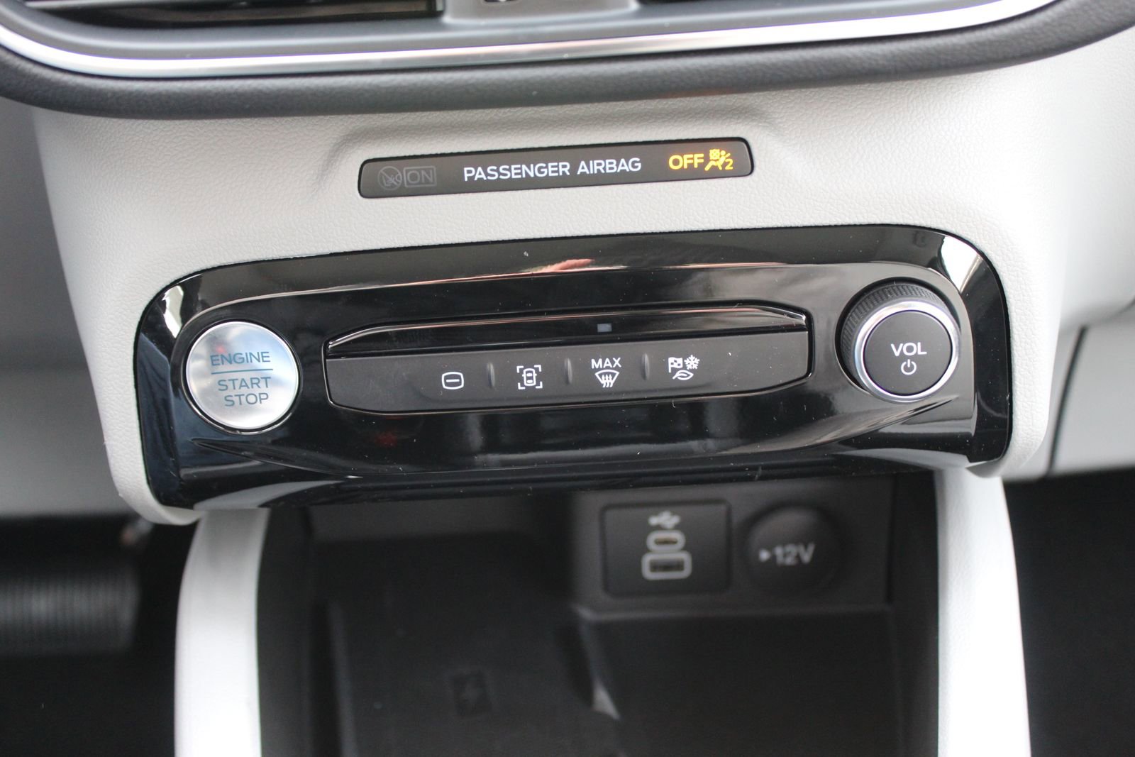 New 2026 Ford Escape Platinum image 26