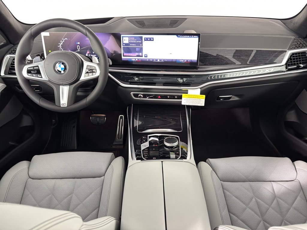New 2027 BMW X7 xDrive40i w/ M Sport Package AWD/4WD image 17