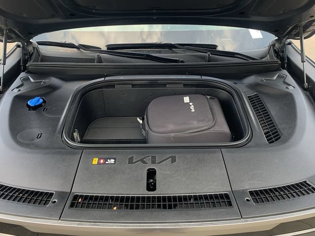 Certified 2024 Kia EV9 GT-Line AWD/4WD image 37