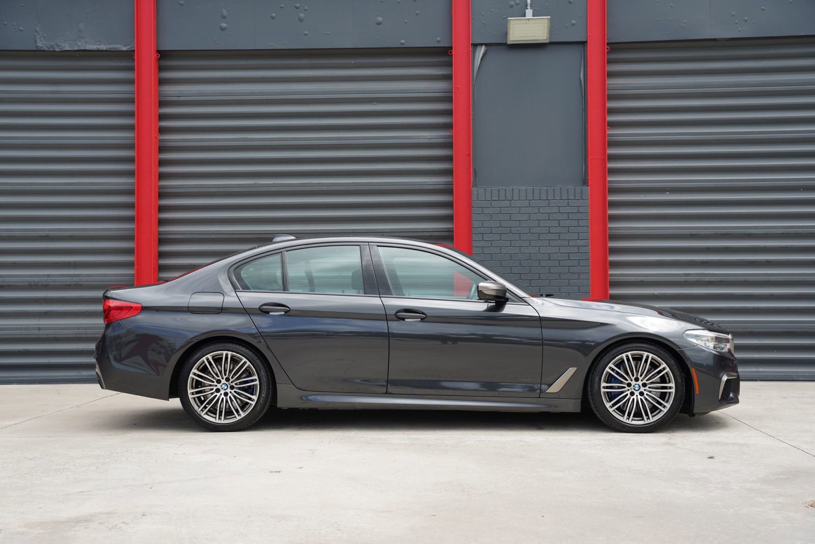 Used 2020 BMW M550i xDrive w/ Executive Package AWD/4WD image 13