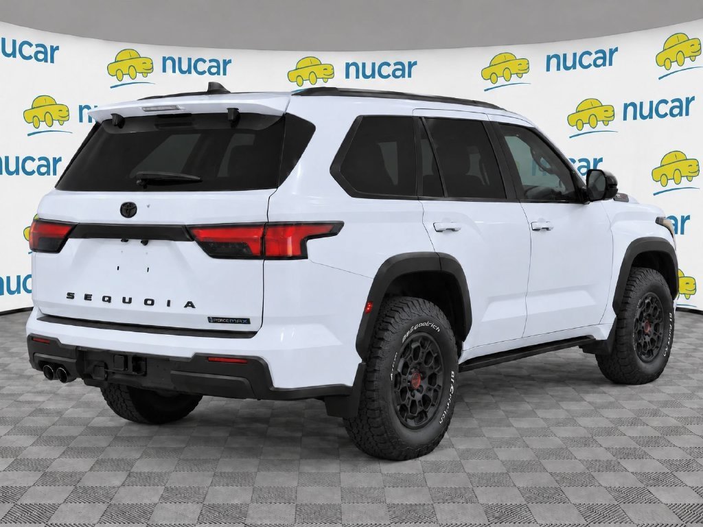 Used 2025 Toyota Sequoia TRD Pro AWD/4WD image 4