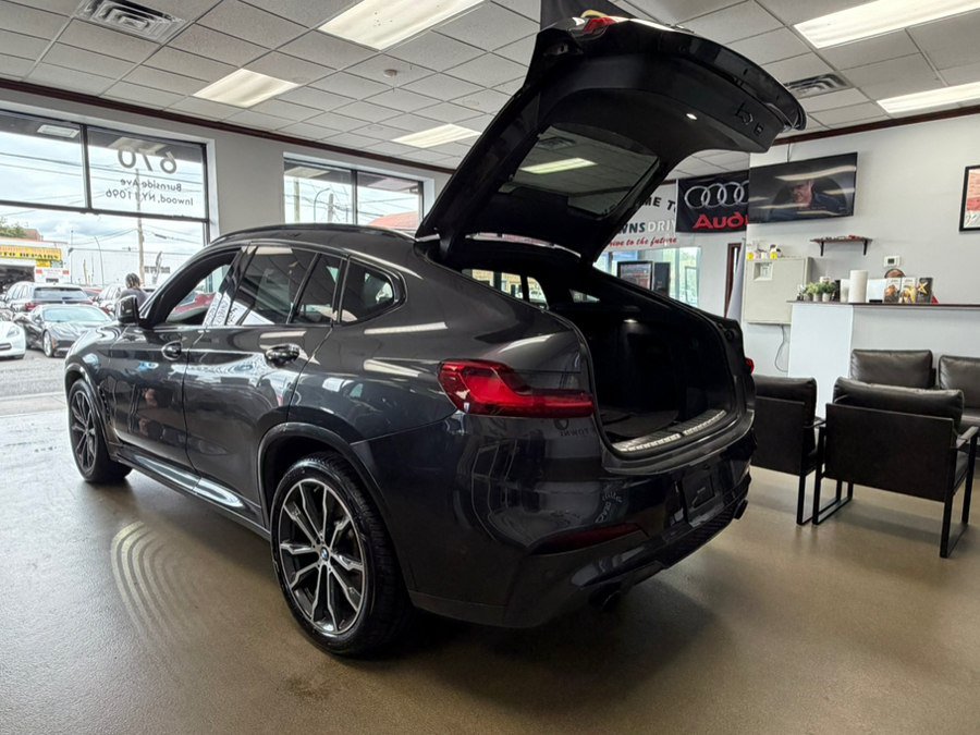 Used 2021 BMW X4 xDrive30i w/ Executive Package AWD/4WD image 17