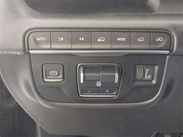 Used 2023 Cadillac Escalade ESV Sport Platinum w/ LPO, ONYX Package image 16