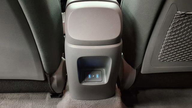 Used 2025 Hyundai Elantra SEL image 22