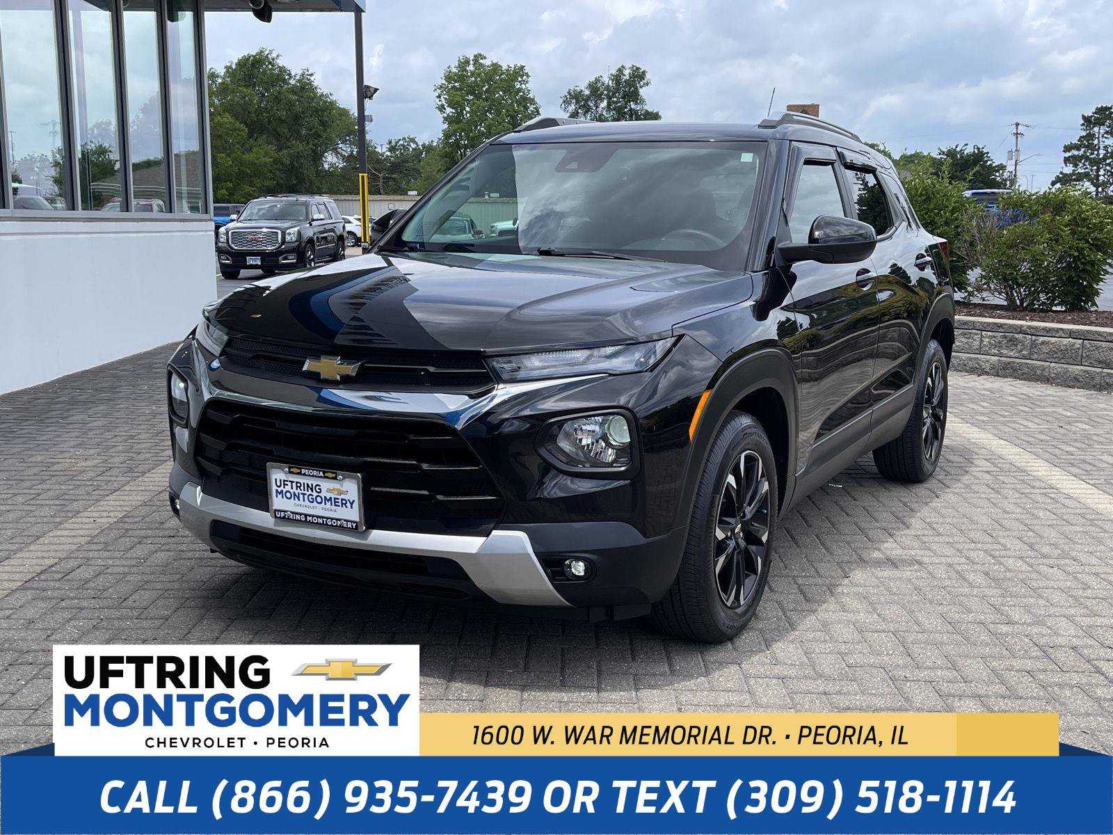 Used 2022 Chevrolet TrailBlazer LT w/ Convenience Package FWD image 1