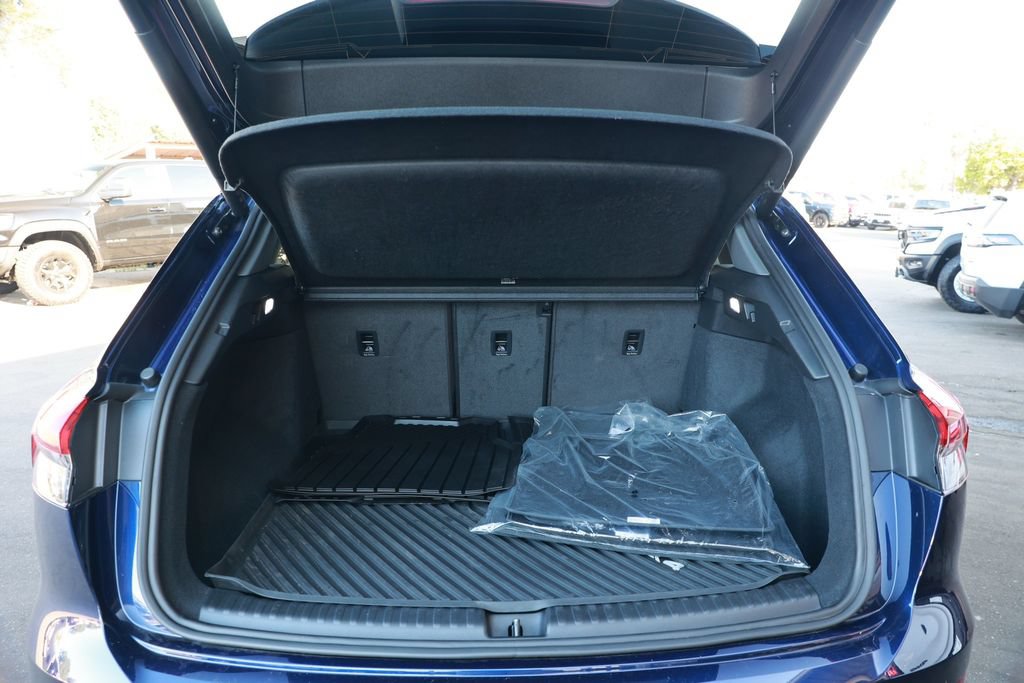 Used 2023 Audi Q4 e-tron Premium Plus w/ Premium Plus RWD image 39