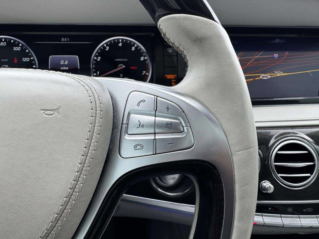 Used 2017 Mercedes-Benz S 550 Sedan image 23