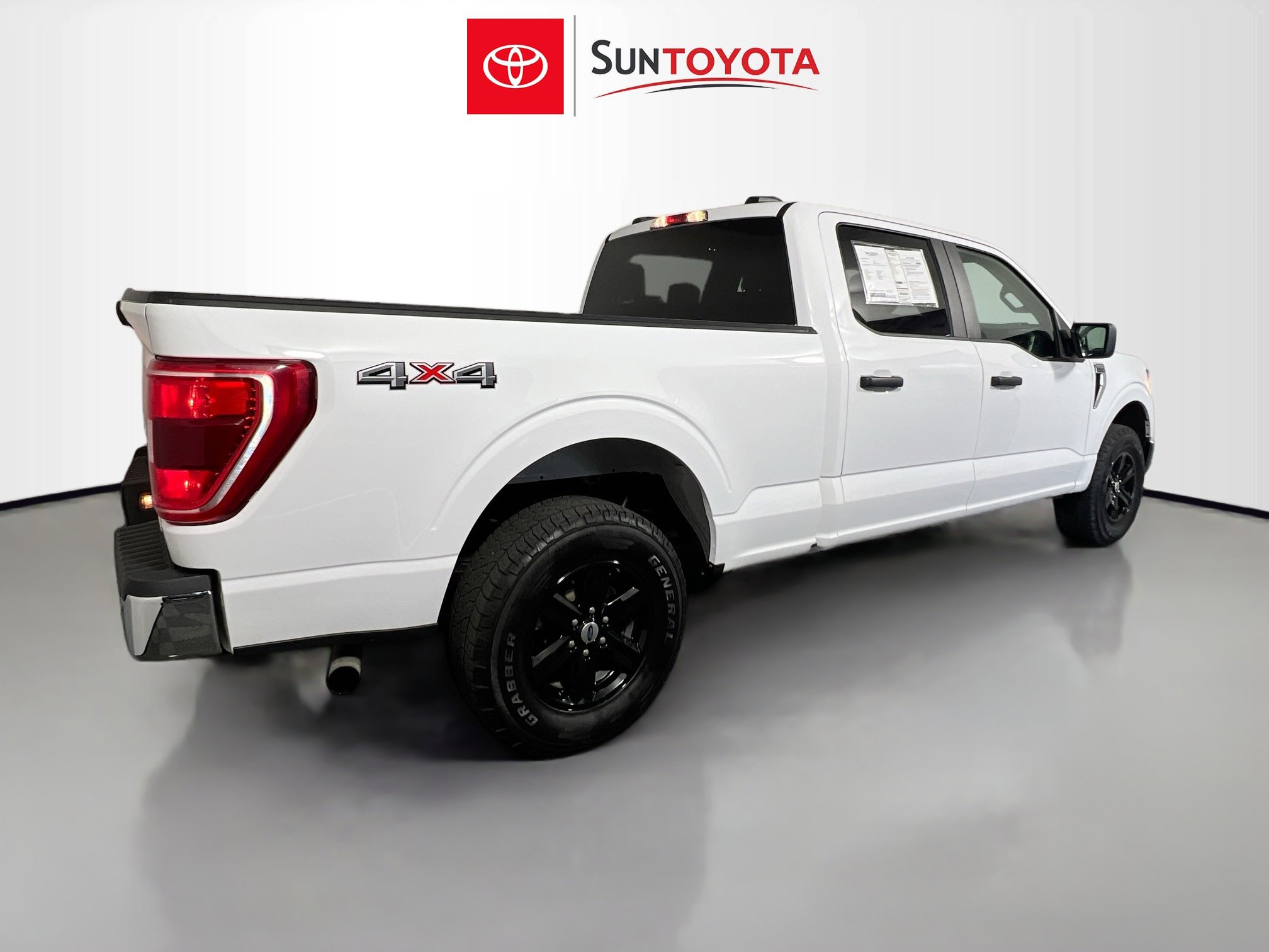 Used 2023 Ford F150 XLT AWD/4WD image 4
