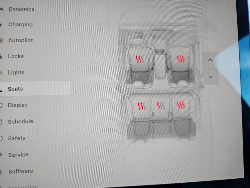 Used 2022 Tesla Model Y Performance image 40