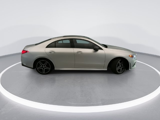 Used 2023 Mercedes-Benz CLA 250 4MATIC image 5