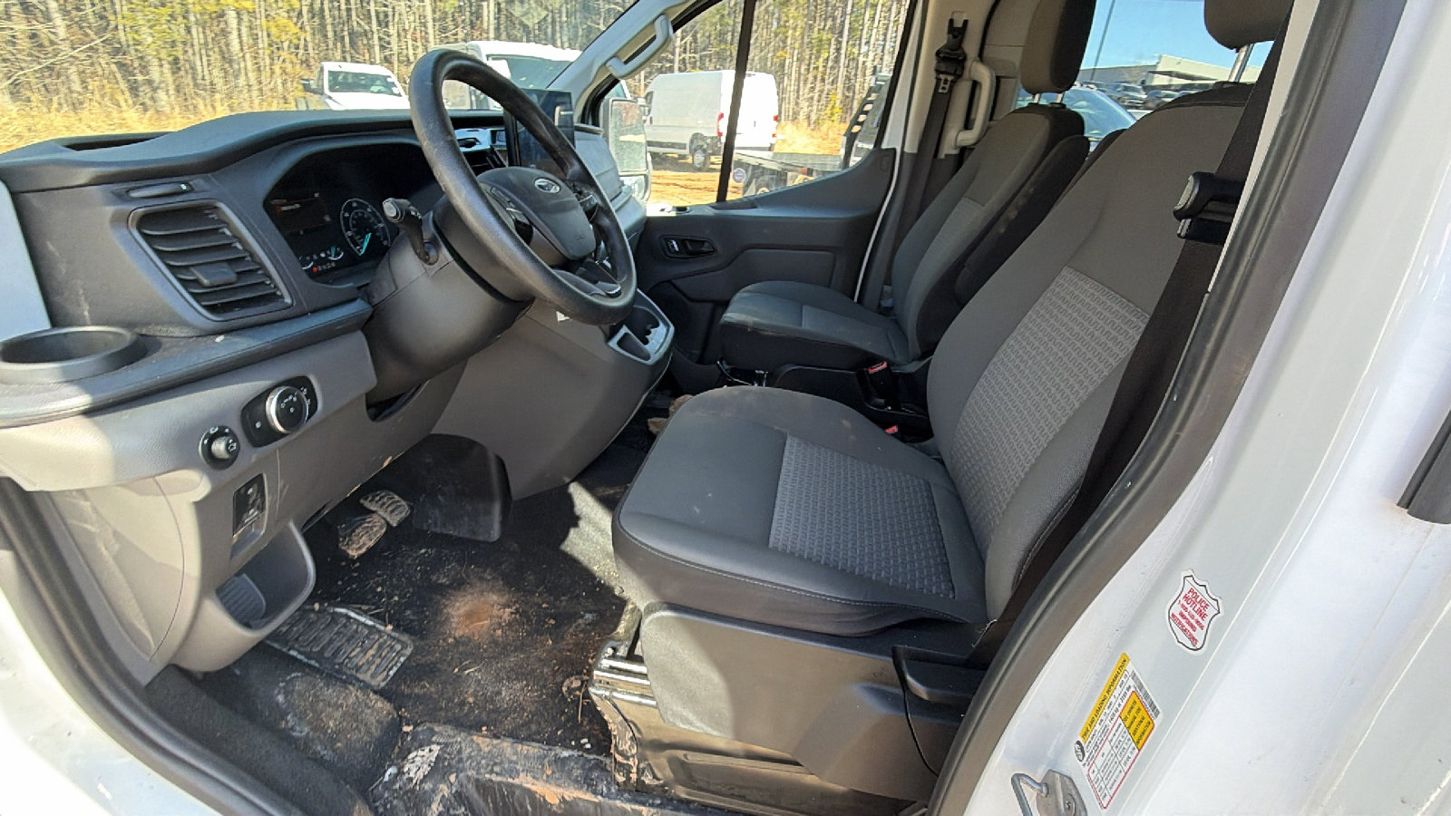 Used 2024 Ford Transit 350 XLT image 16