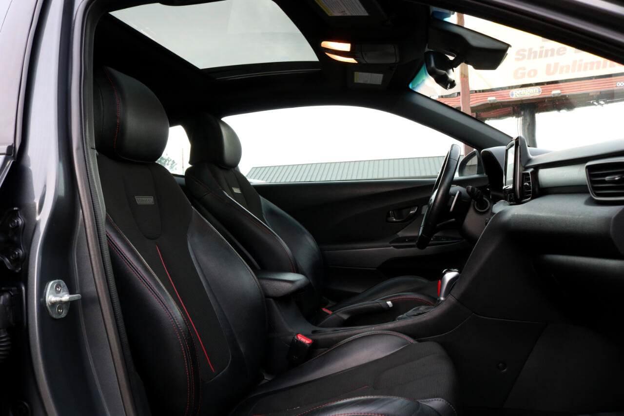 Used 2020 Hyundai Veloster 2.0 Premium image 40