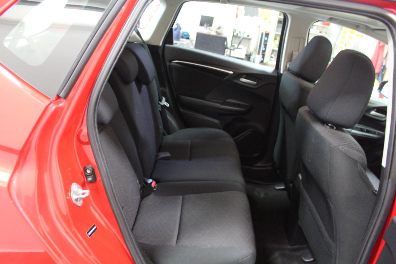 Used 2015 Honda Fit EX image 27