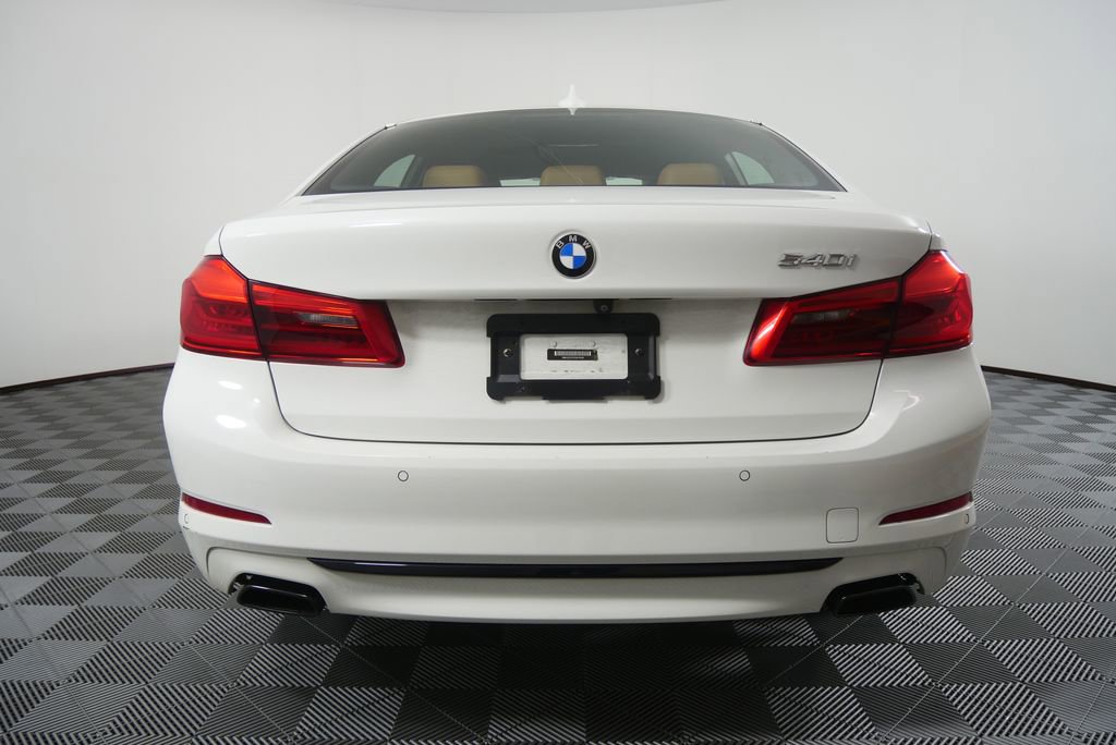 Used 2019 BMW 540i RWD image 4