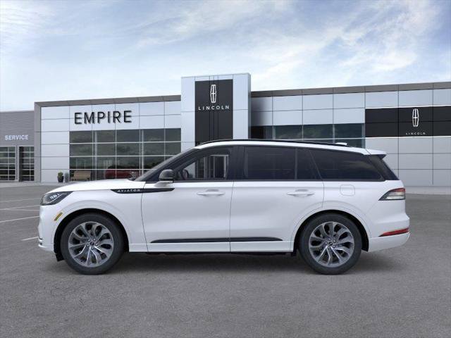 New 2026 Lincoln Aviator AWD w/ Jet Appearance Package image 3