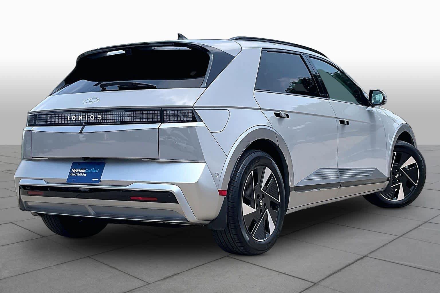 Certified 2026 Hyundai Ioniq 5 Limited RWD image 12