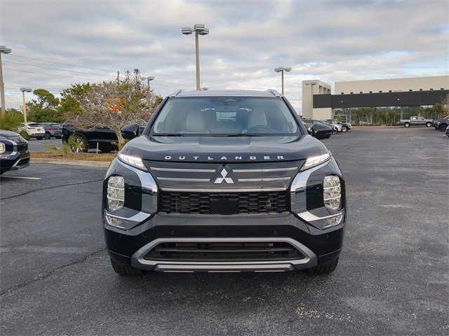 New 2025 Mitsubishi Outlander AWD image 9