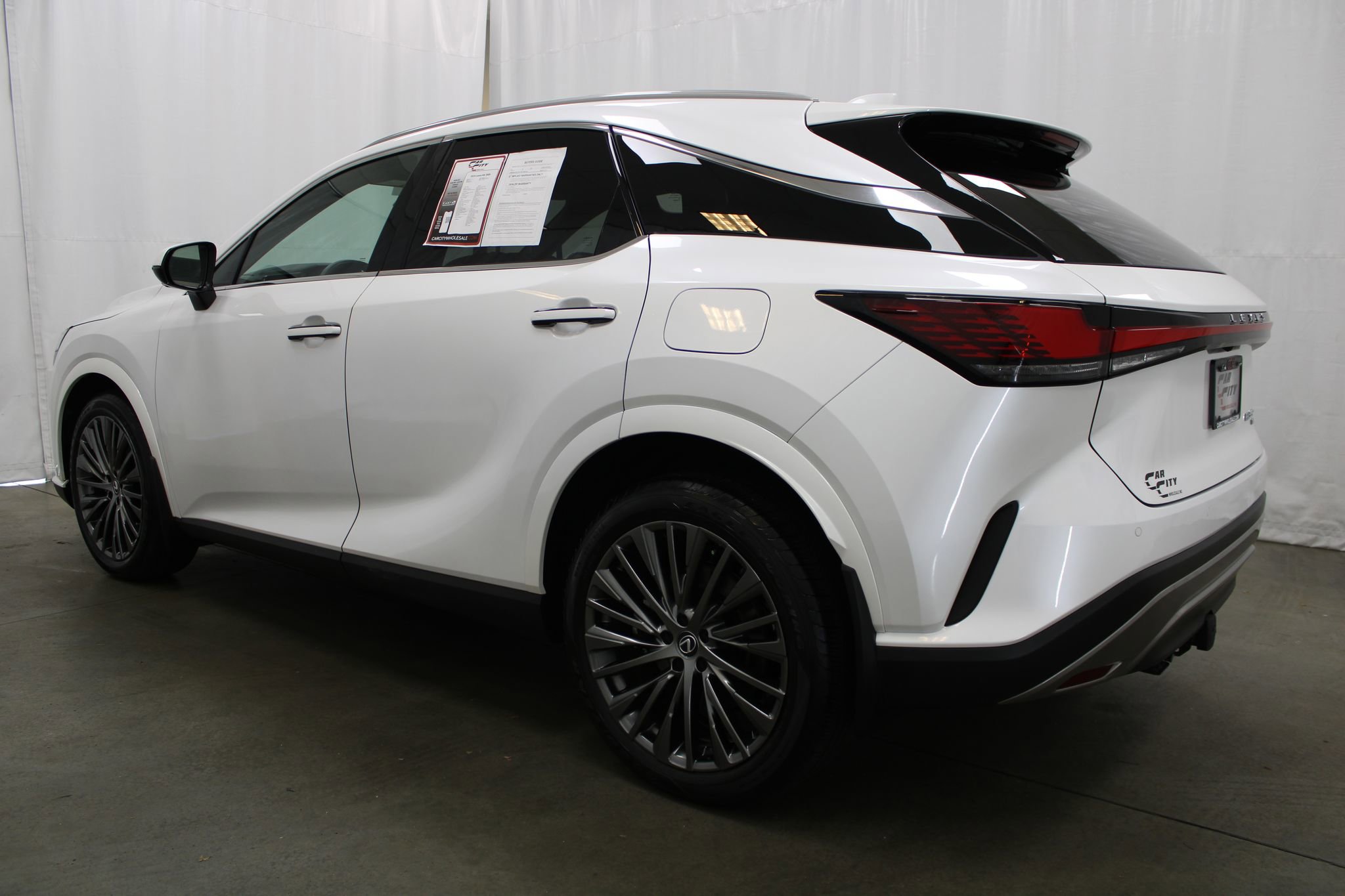 Used 2024 Lexus RX 350 w/ Convenience Package AWD/4WD image 9