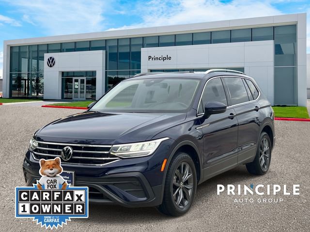 Certified 2023 Volkswagen Tiguan SE FWD image 1