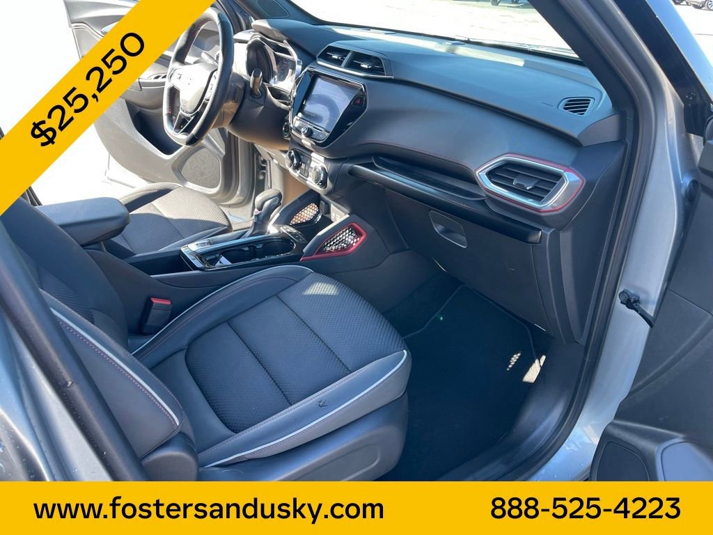Used 2023 Chevrolet TrailBlazer RS w/ Convenience Package image 23