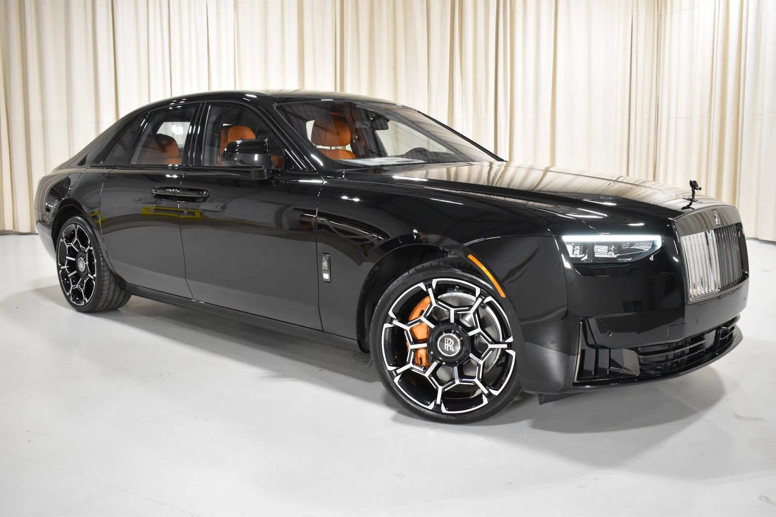 New 2027 Rolls-Royce Ghost Black Badge AWD/4WD image 13