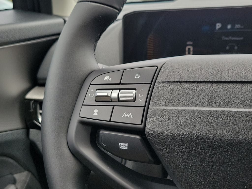 New 2026 Kia Sportage LX FWD image 11