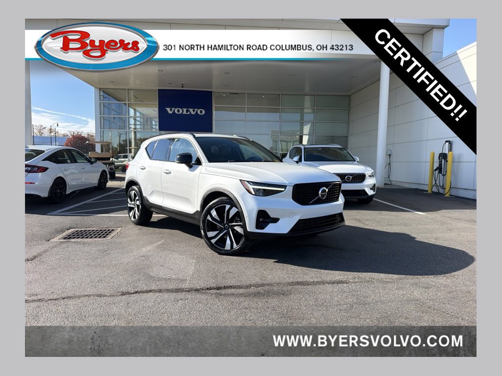 Used 2024 Volvo XC40 B5 Plus w/ Protection Package Premier