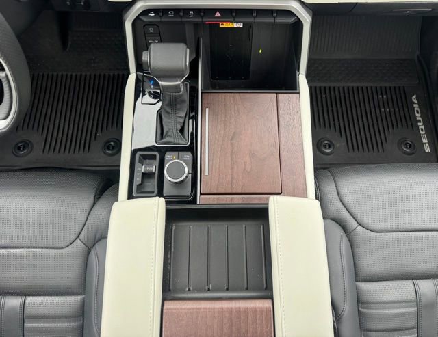 Used 2024 Toyota Sequoia Capstone image 24