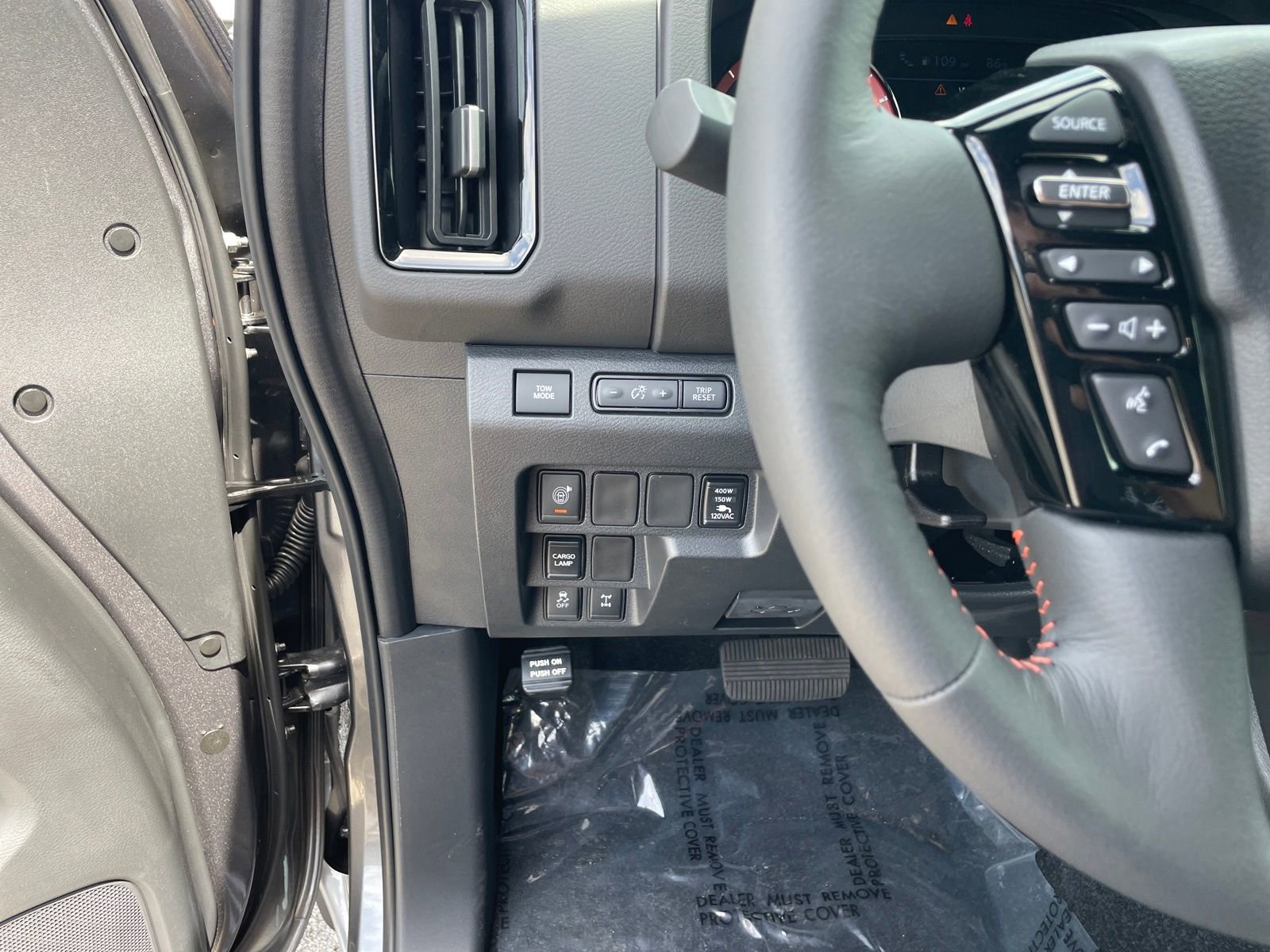 New 2026 Nissan Frontier PRO-4X w/ Pro-4x Convenience Package image 14
