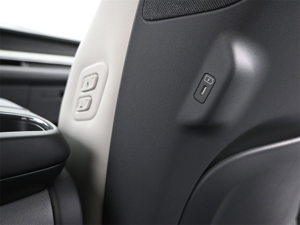 New 2026 Kia EV9 GT-Line image 14