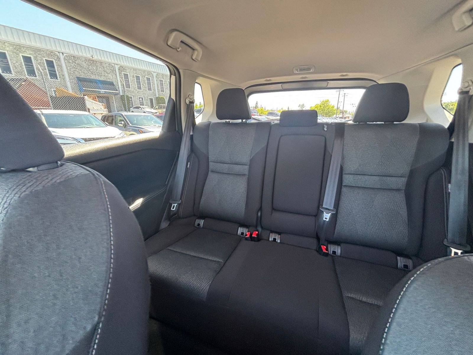 Used 2025 Nissan Rogue SV FWD image 41