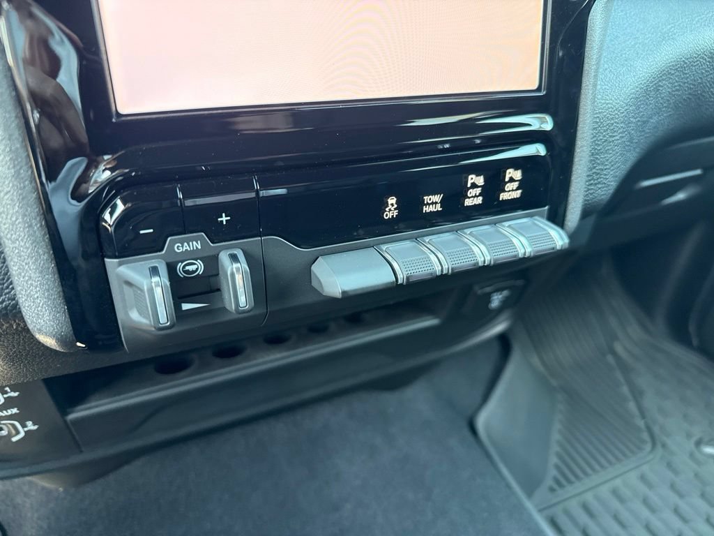 Used 2025 RAM 2500 Tradesman AWD/4WD image 21