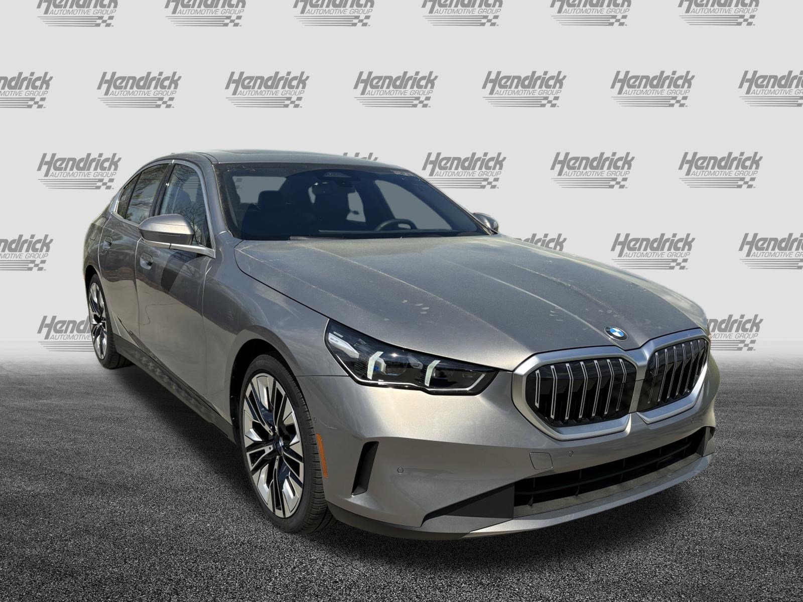 Certified 2026 BMW 530i image 2