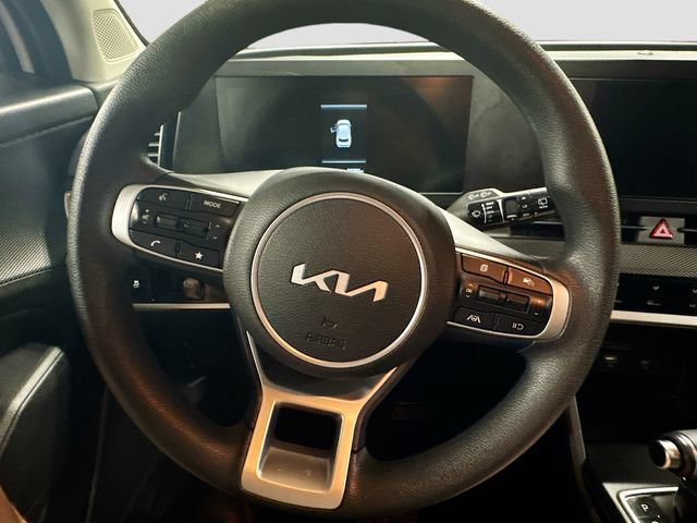 Used 2024 Kia Sportage LX AWD/4WD image 11