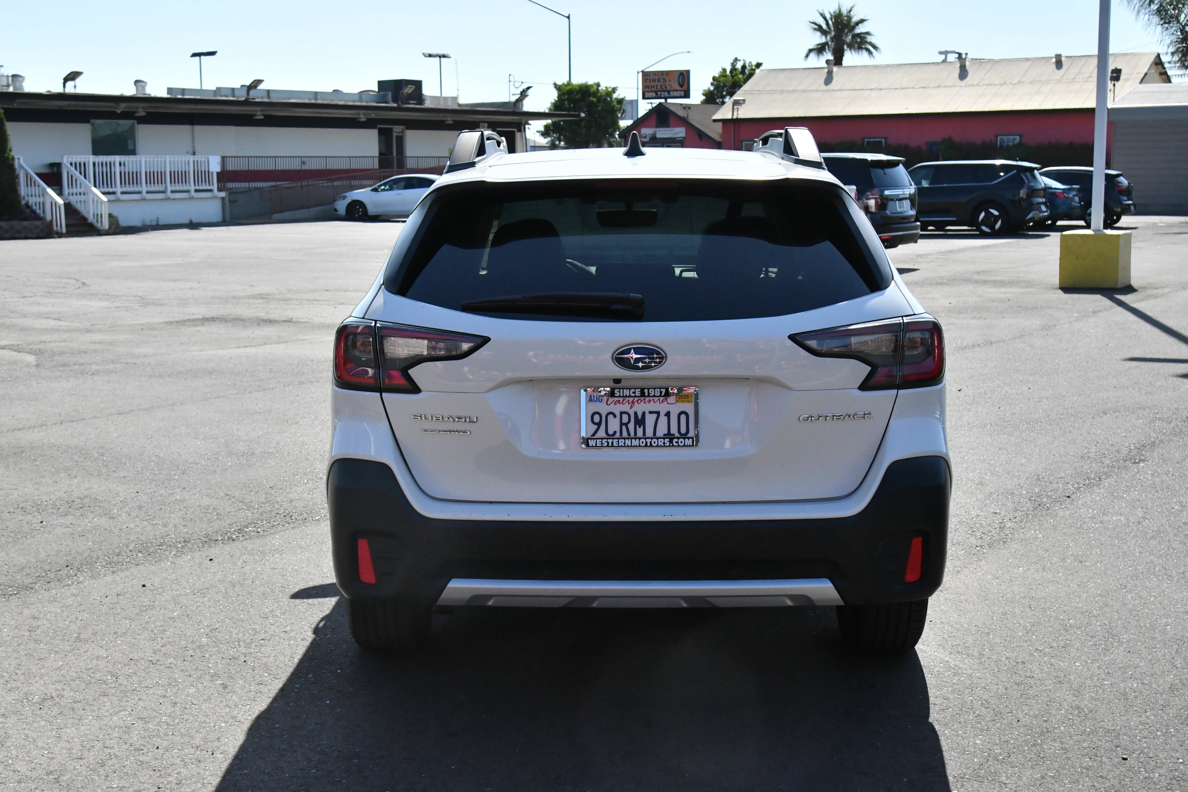 Used 2022 Subaru Outback Limited AWD/4WD image 7