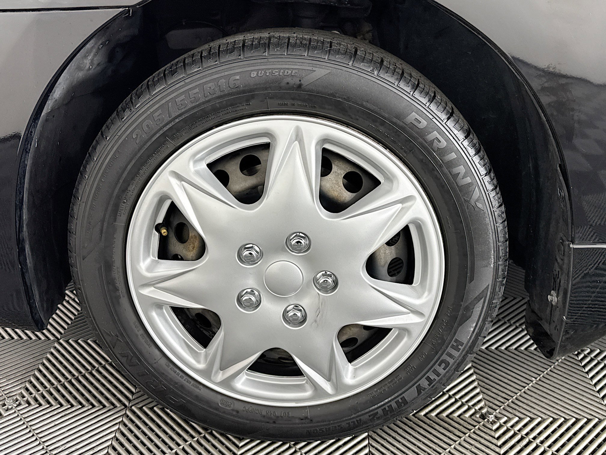 Used 2019 Nissan Sentra S image 34