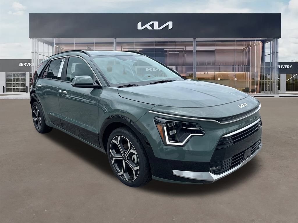New 2025 Kia Niro SX Touring FWD image 1