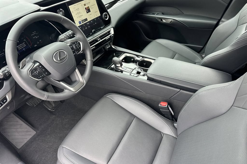 New 2026 Lexus RX 350 AWD w/ Cold Area Package image 10