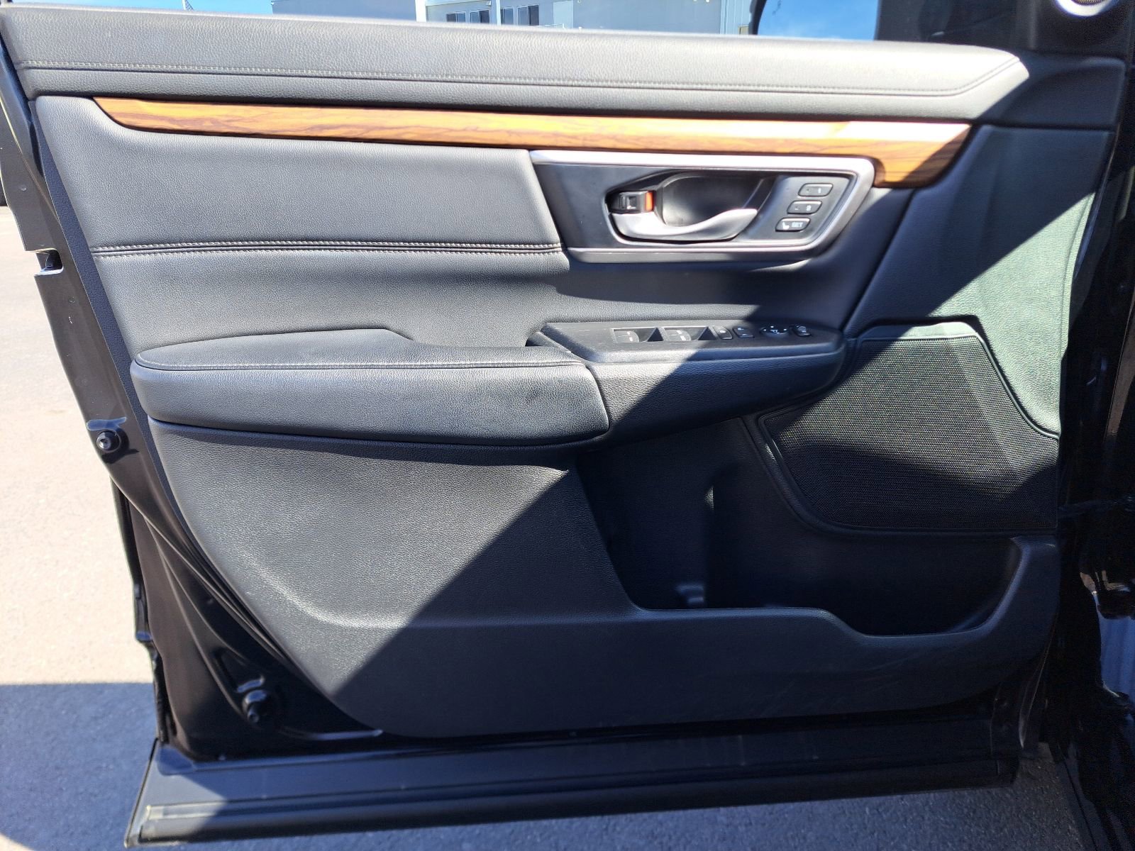 Used 2021 Honda CR-V EX-L image 17