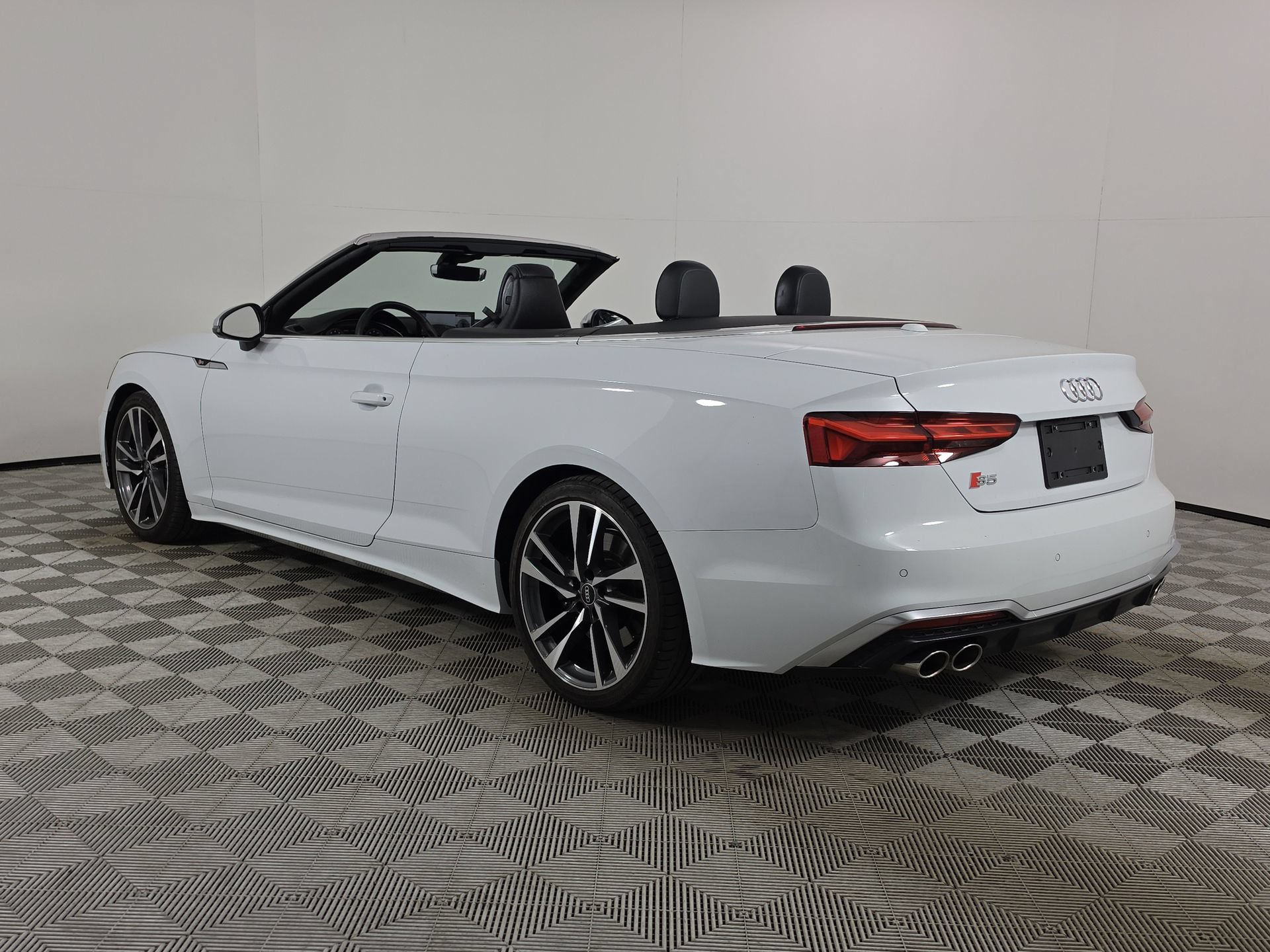 Certified 2023 Audi S5 Premium Plus AWD/4WD image 5