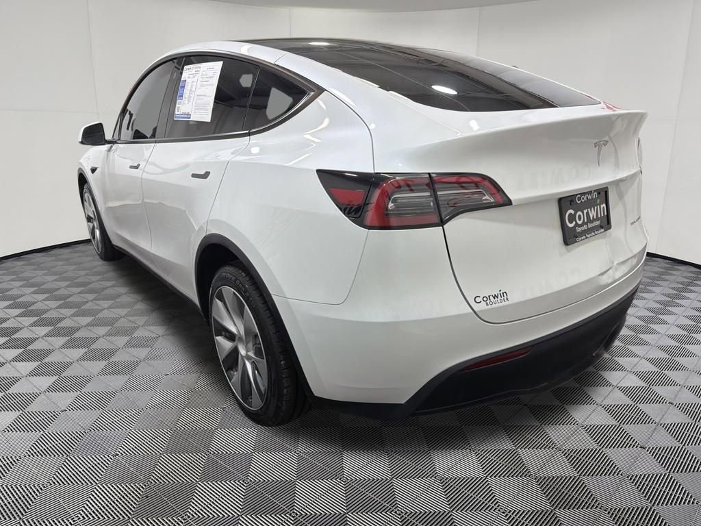 Used 2023 Tesla Model Y Long Range AWD/4WD image 4