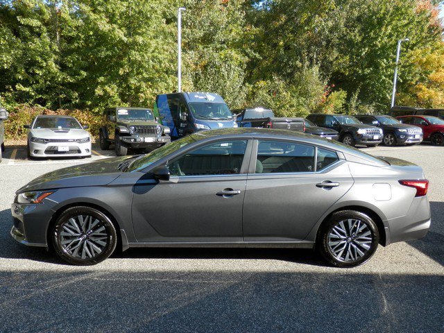 Used 2026 Nissan Altima 2.5 SV FWD image 5