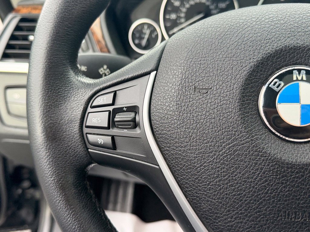 Used 2014 BMW 328d xDrive Sedan AWD/4WD image 27