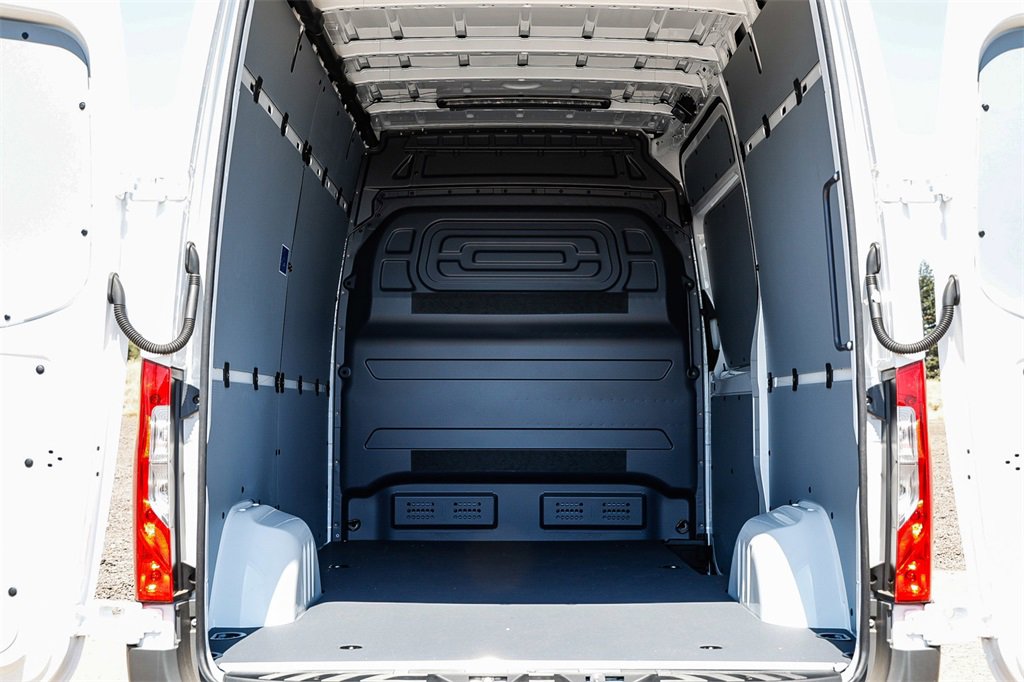 New 2025 Mercedes-Benz Sprinter 2500 image 23